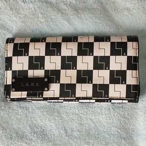 L.A.M.B Wallet